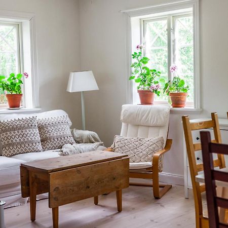 Vallby Cottage Enköping Eksteriør bilde