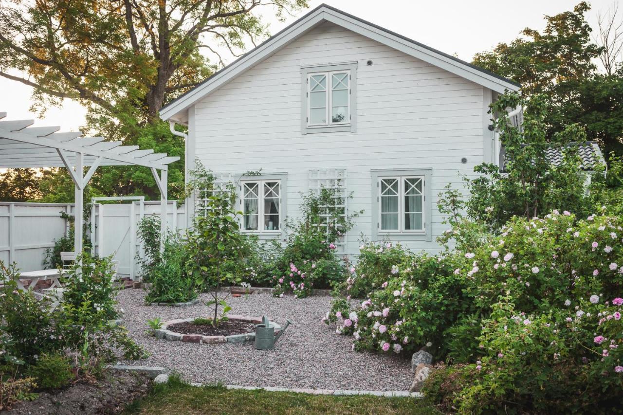 Vallby Cottage Enköping Eksteriør bilde