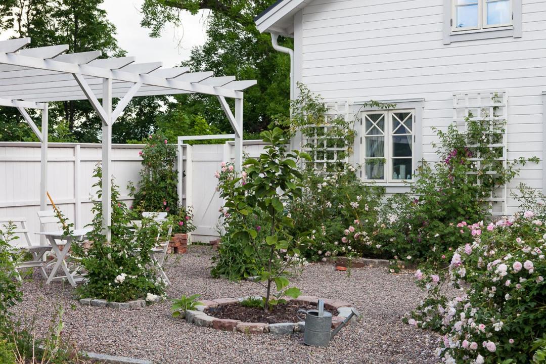 Vallby Cottage Enköping Eksteriør bilde